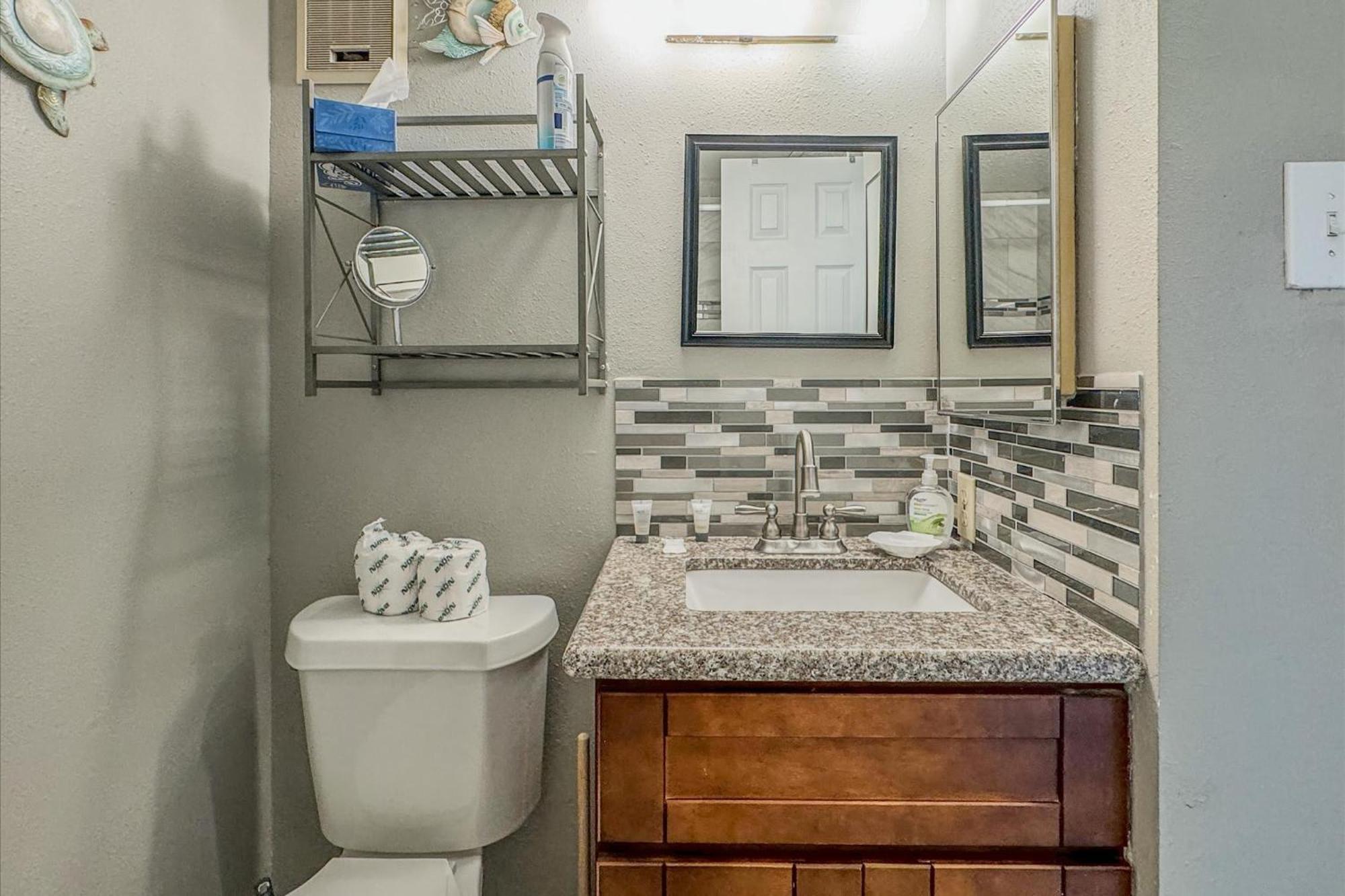 Charming Waterfront Condo Galveston Extérieur photo