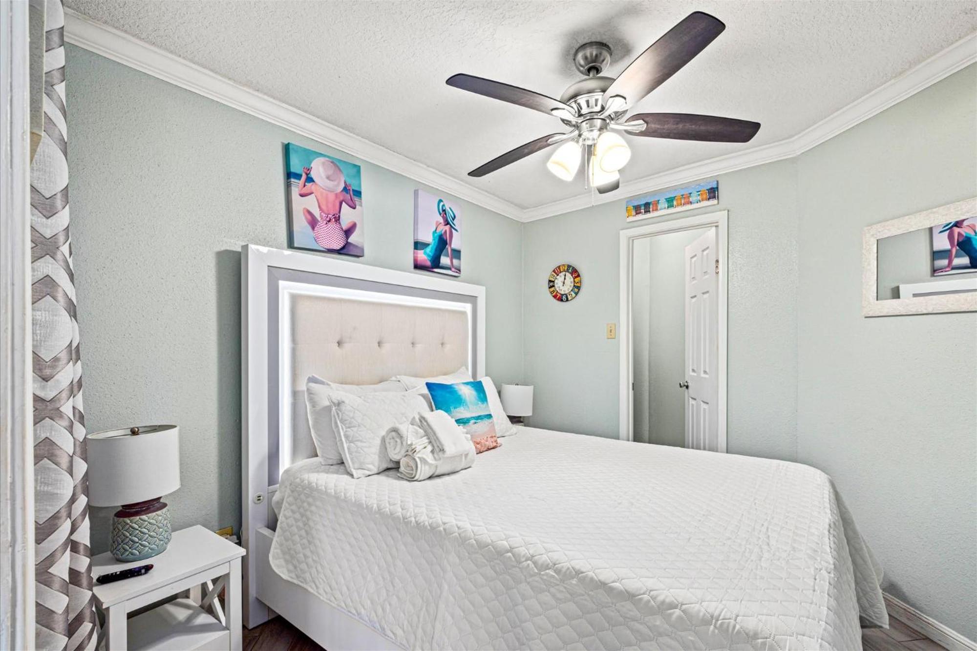 Charming Waterfront Condo Galveston Extérieur photo