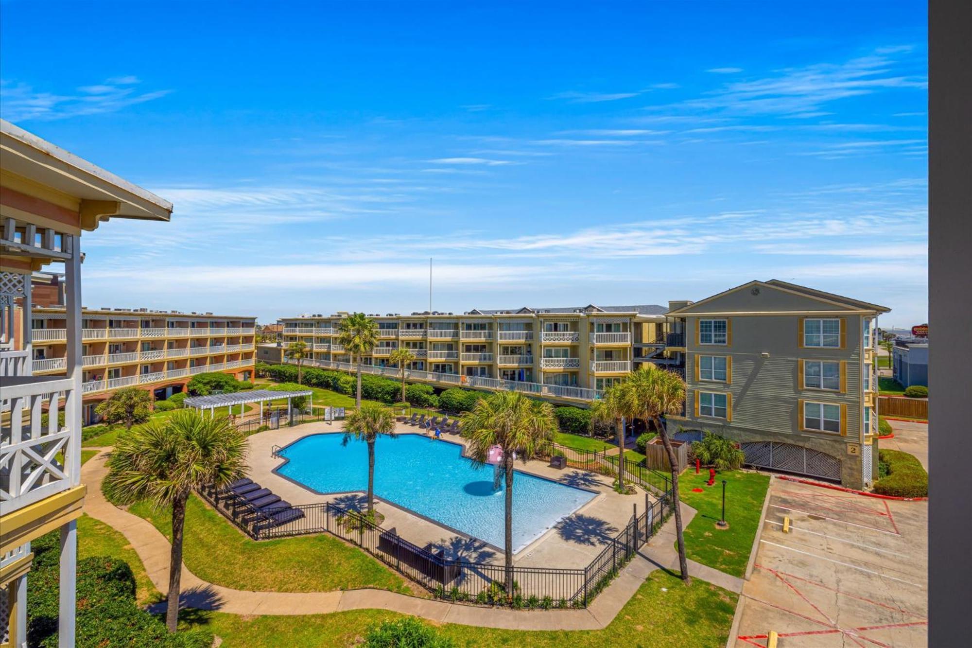 Charming Waterfront Condo Galveston Extérieur photo
